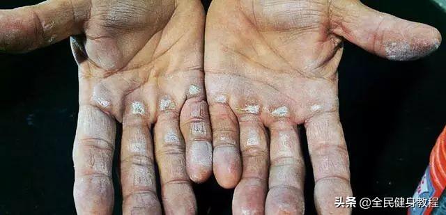健身手套紧点好还是松点好_健身手套要紧一点吗_健身手套要贴紧还是松