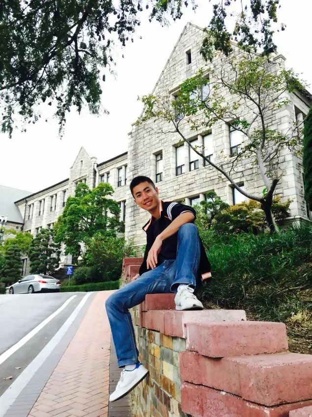 问鼎娱乐 清华理工男，跳了7年舞，来华为一年当了PL，这什么小哥哥