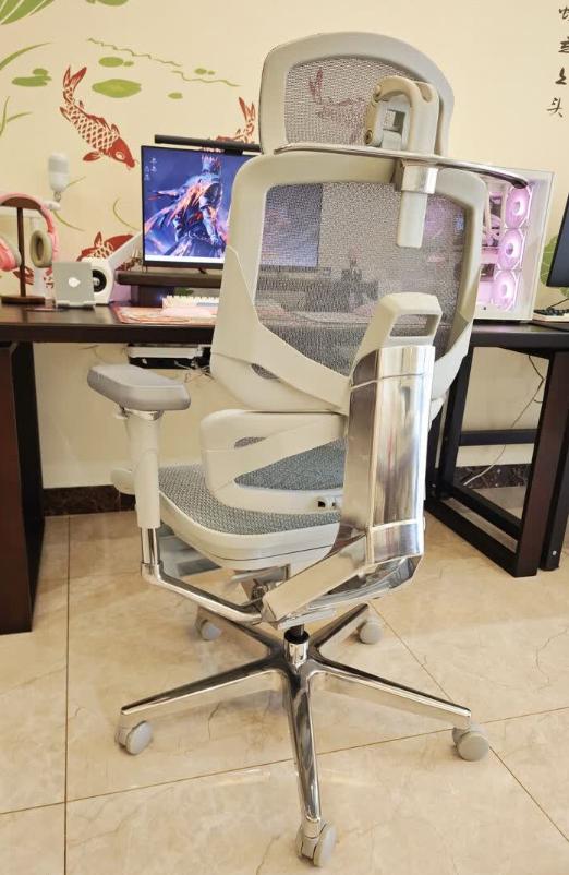 舒适护腰重要性_健身椅使用方法视频_人体工学椅选购指南