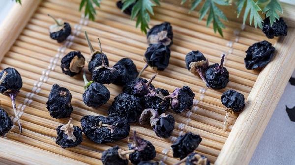 黑枸杞的适用人群有哪些 这六大人群服用效果好