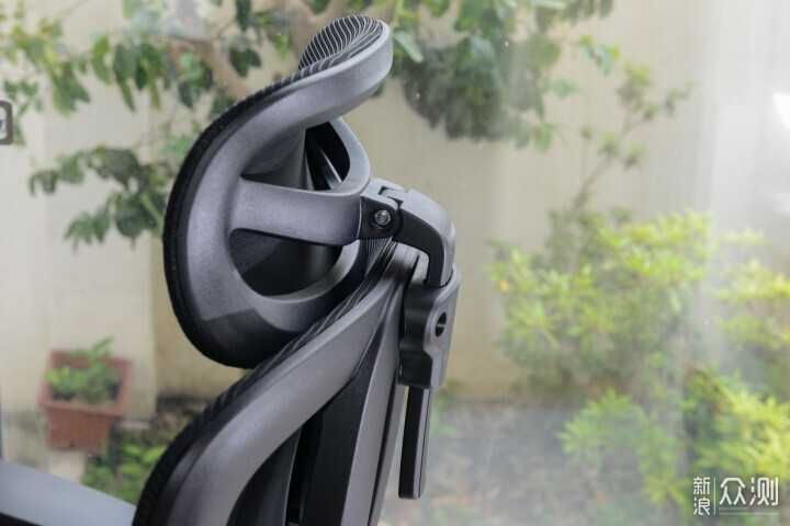 夏草木人体工学椅Fit带来进阶的舒适护腰凉爽_新浪众测