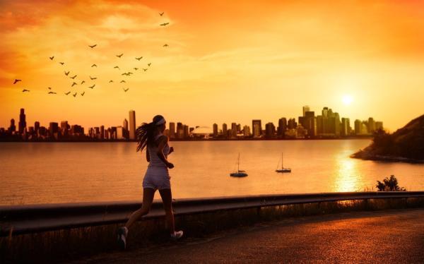 综合健身器械_长假旅行健身方法_国庆假期运动计划