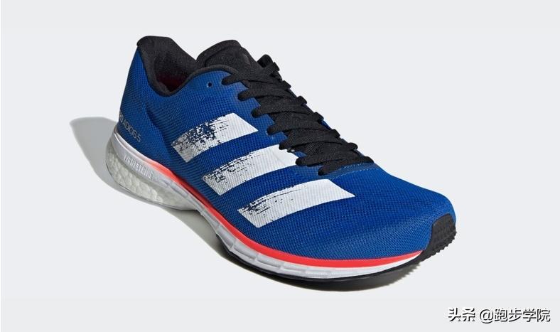 什么牌子跑步机质量好_夏季跑步鞋选择指南_跑鞋透气性测试