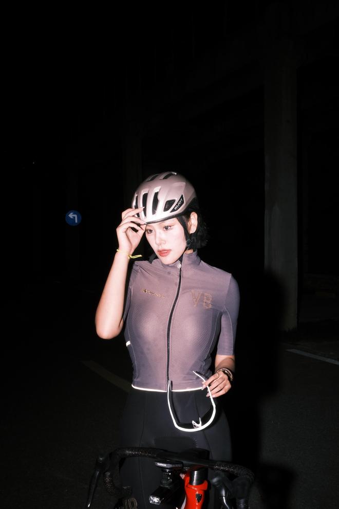 动感单车对身体有什么好处_骑行对关节的保护作用_老年骑友的好处