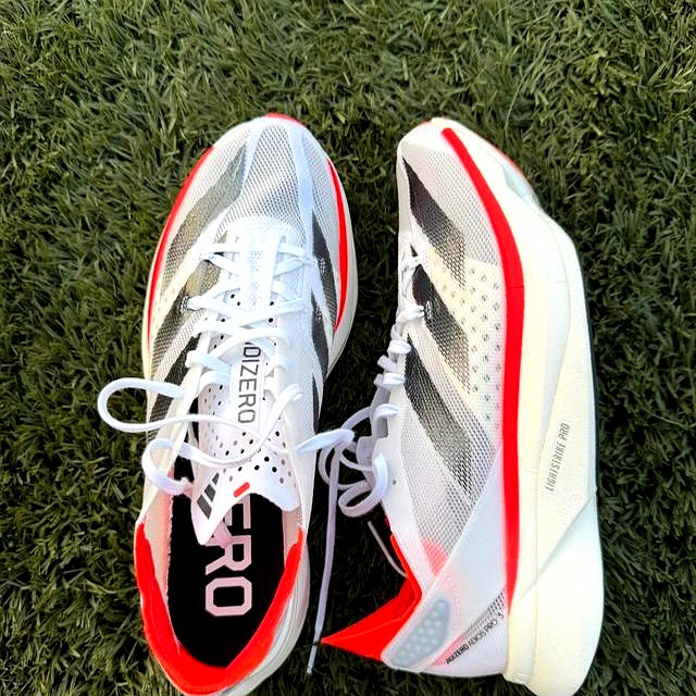 跑鞋科技_轻量化跑鞋推荐_跑步机销量排行榜