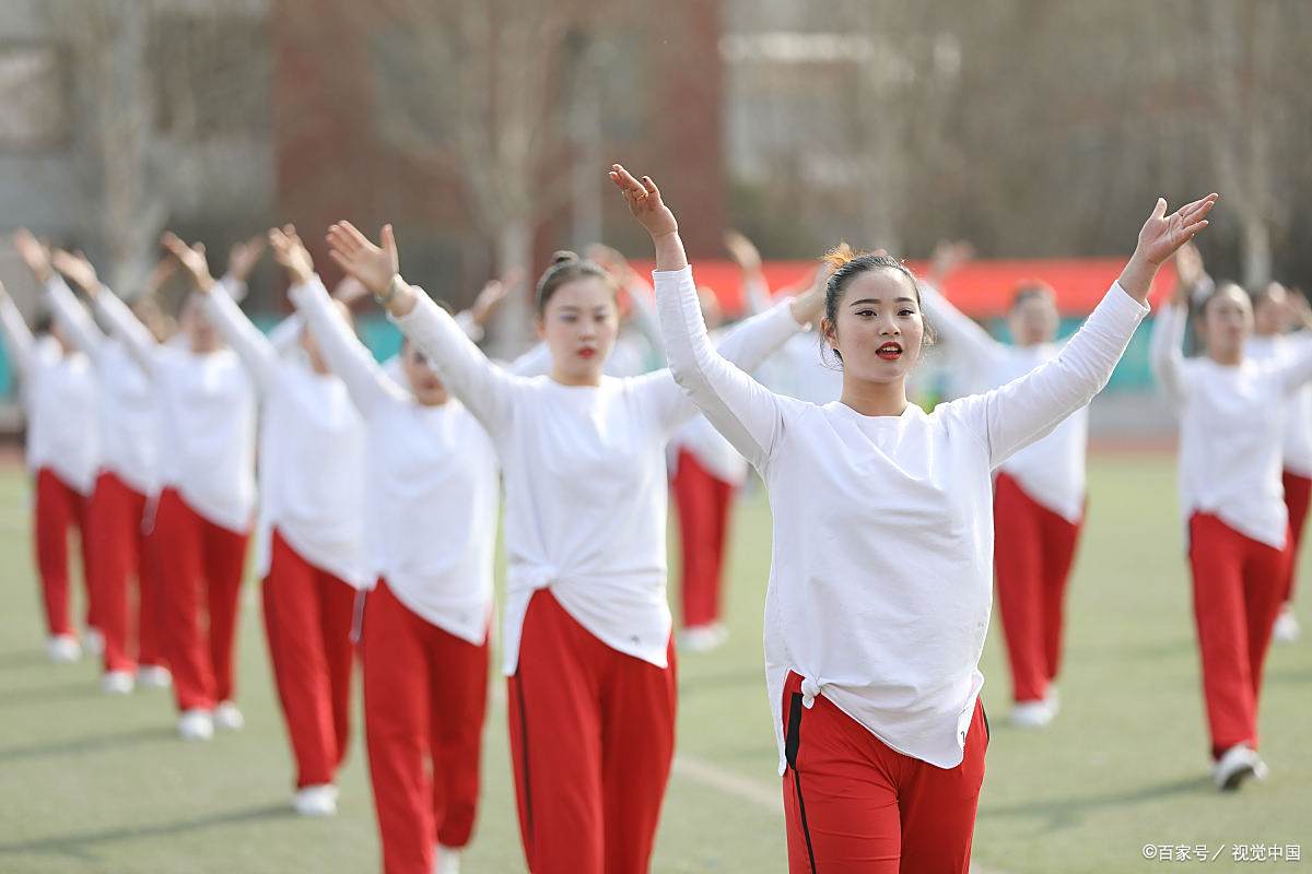 跳操增强心肺功能_跳操运动_每天跳操好处