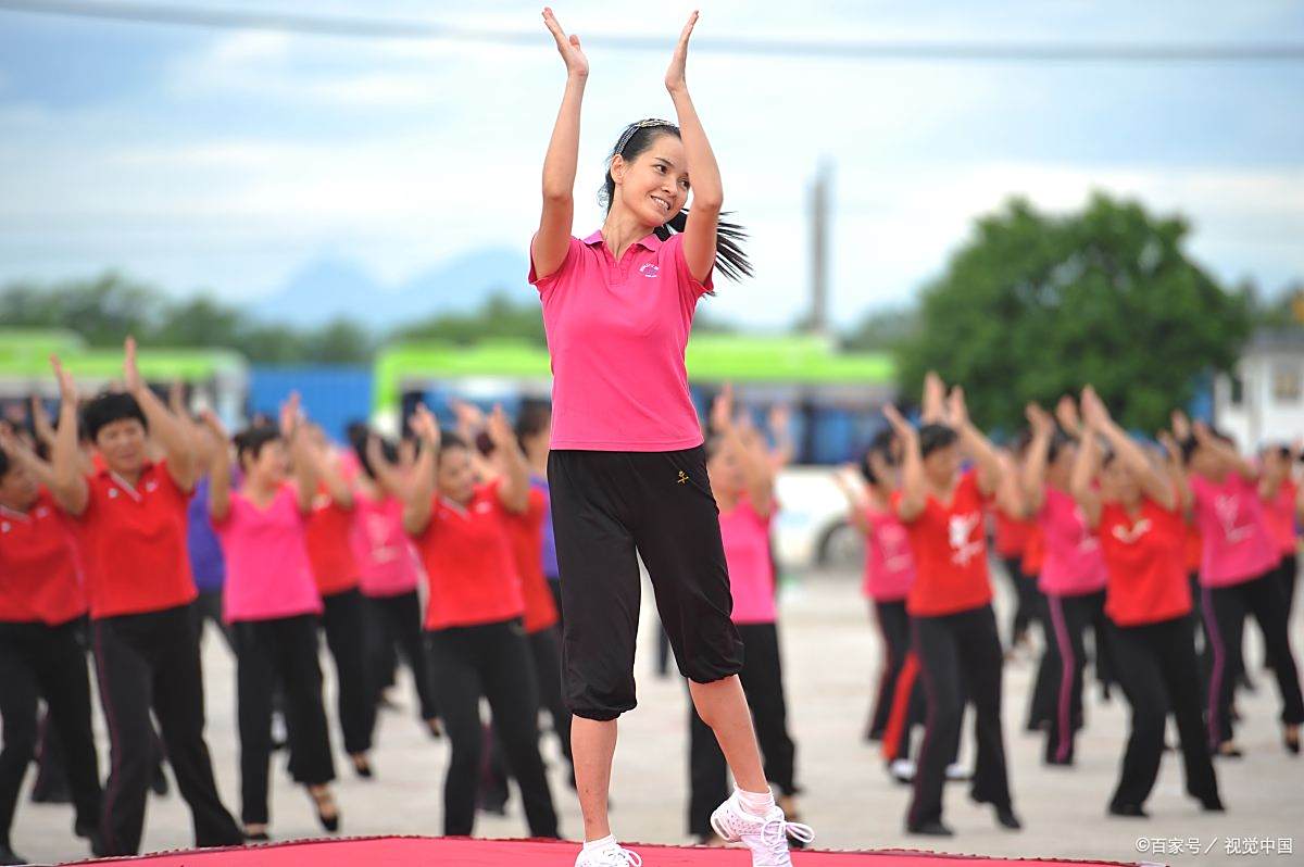 跳操增强心肺功能_每天跳操好处_跳操运动