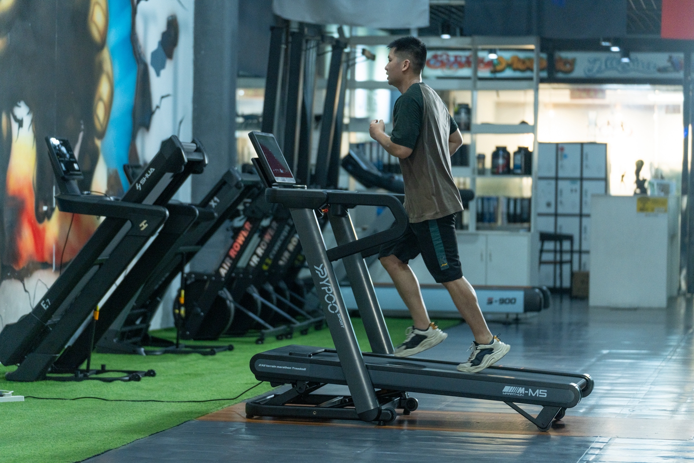 3000-4000元跑步机对比_易跑M5评测_家用跑步机什么牌子的好