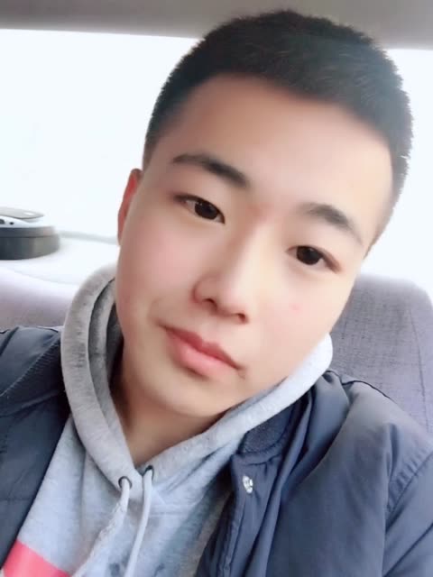 问鼎娱乐官网下载 梓豪快手业务_快手子豪个人简介