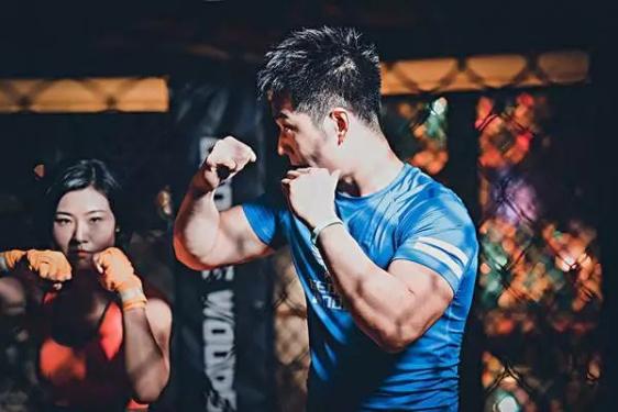 有氧运动的好处_不同人群如何进行有氧运动_大学体育有氧健身跑是什么