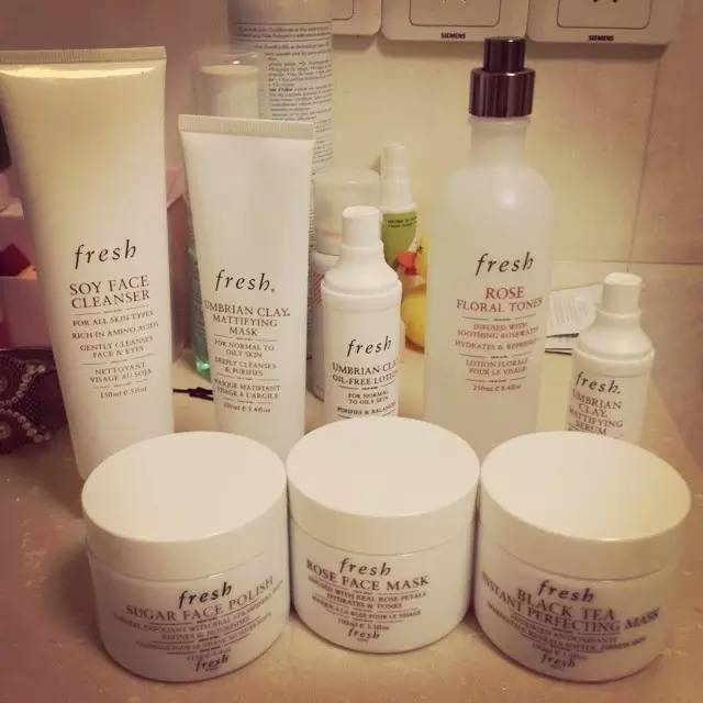 怀孕期间化妆护肤品推荐_孕妇可以用美容仪吗_孕妇护肤品成分选择指南