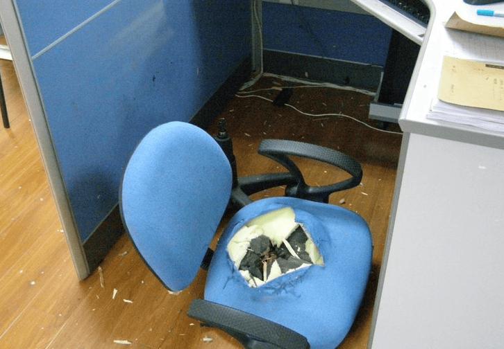 最新上下摇晃的健身椅_人体工学椅选购指南_支撑到位舒适耐用的人体工学椅推荐