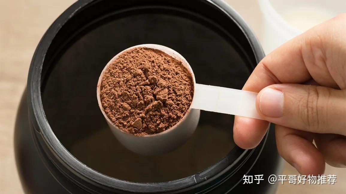 问鼎娱乐 蛋白粉的功效与作用是什么？适合什么人吃？一篇全方位解析！