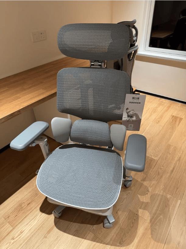 人体工学椅选购指南_如何选择适合自己的好椅子_最新上下摇晃的健身椅