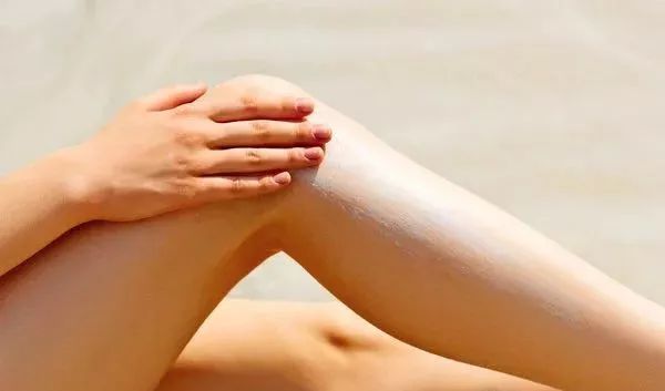 2025天天资料大全 怎样才能让腿变长变细？教你三招