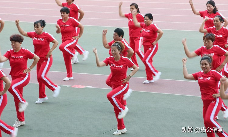 健身操无氧运动特征_有氧健身操运动_健身操有氧运动心率范围