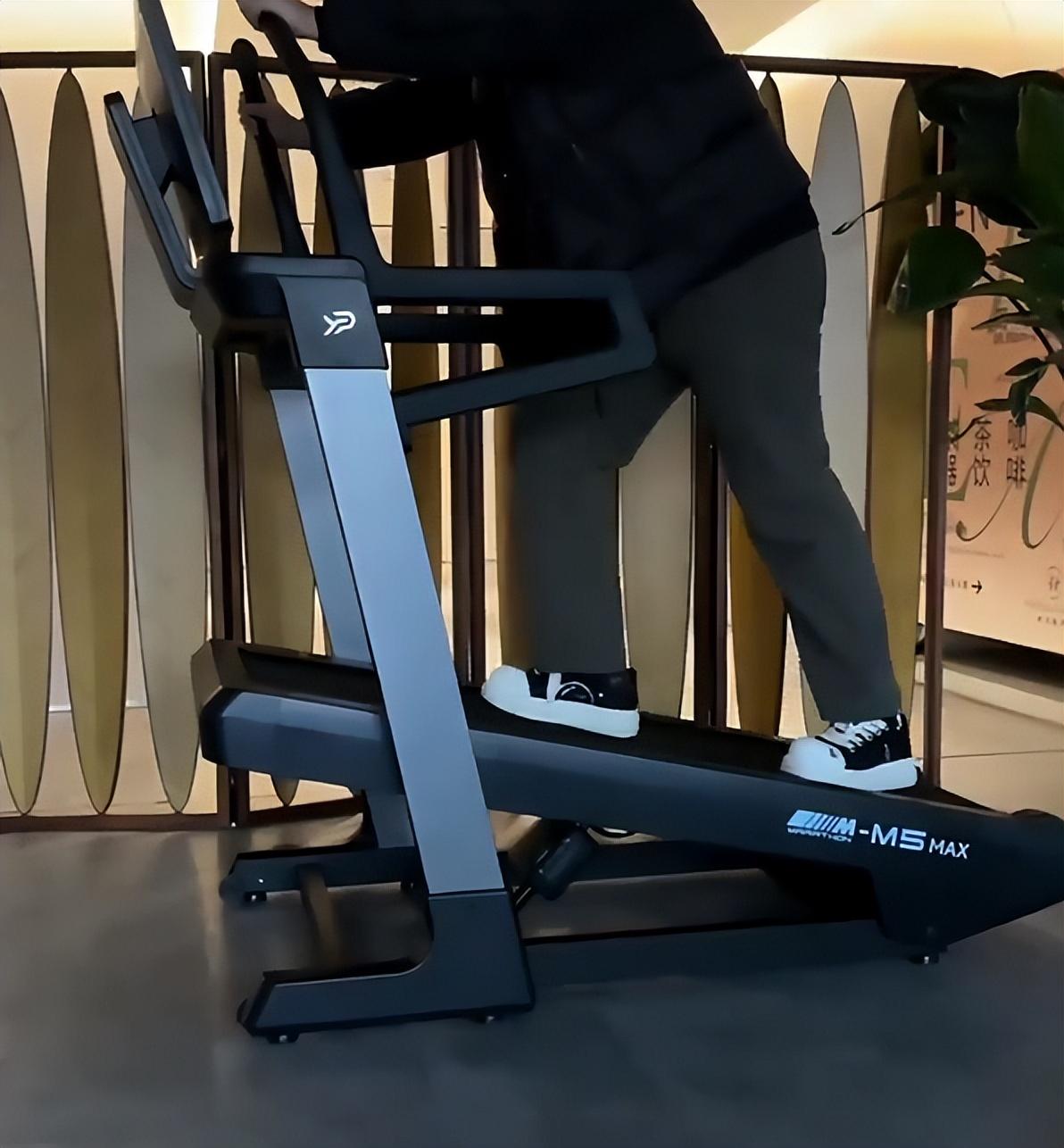 家用跑步机品牌排行榜2025_家用跑步机十大名牌是什么,跑步机什么牌子好?_易跑M5 Ultra评测