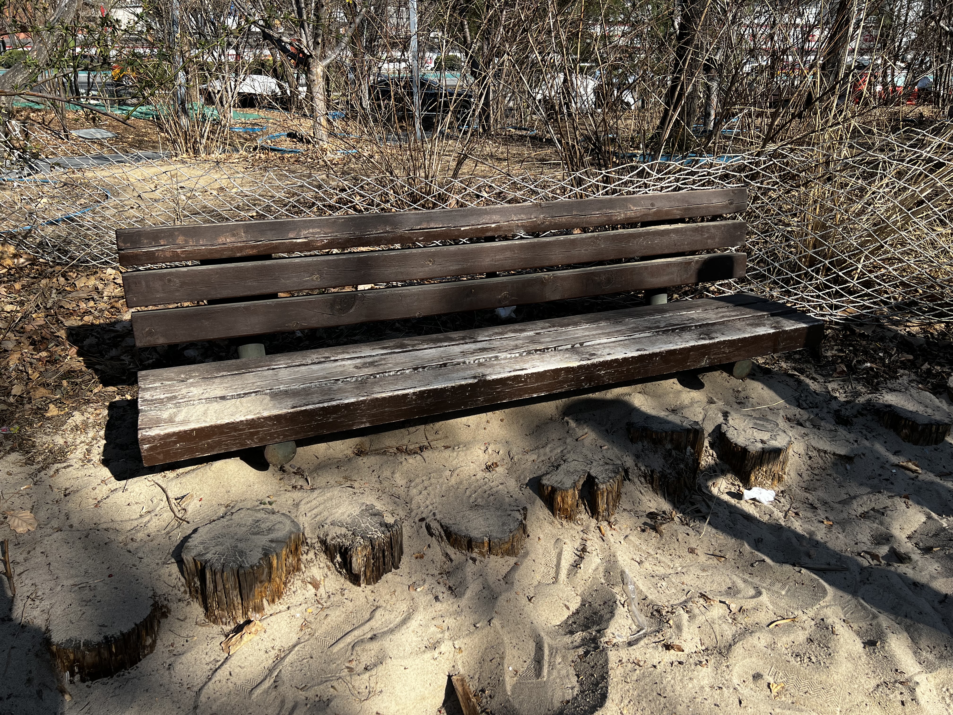 老年人使用体验_ablounge健身椅_街头座椅高度差异