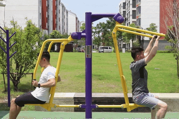 单人站综合训练器使用_上海社区健身设施分布_社区健身器材使用方法