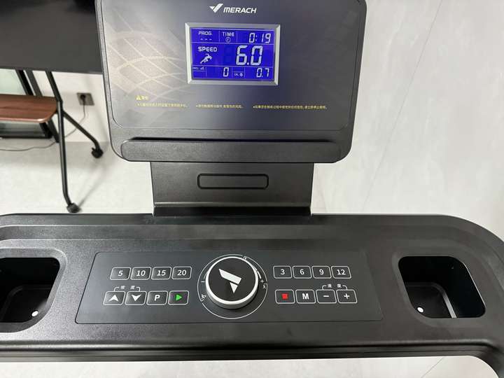 护膝跑步机评测_跑步机选购指南_家用跑步机十大名牌是什么,跑步机什么牌子好?