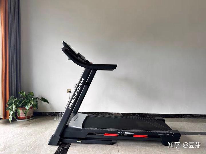 跑步机什么牌子好家用跑步机质量排名_跑步机减肥效果_跑步机品牌推荐