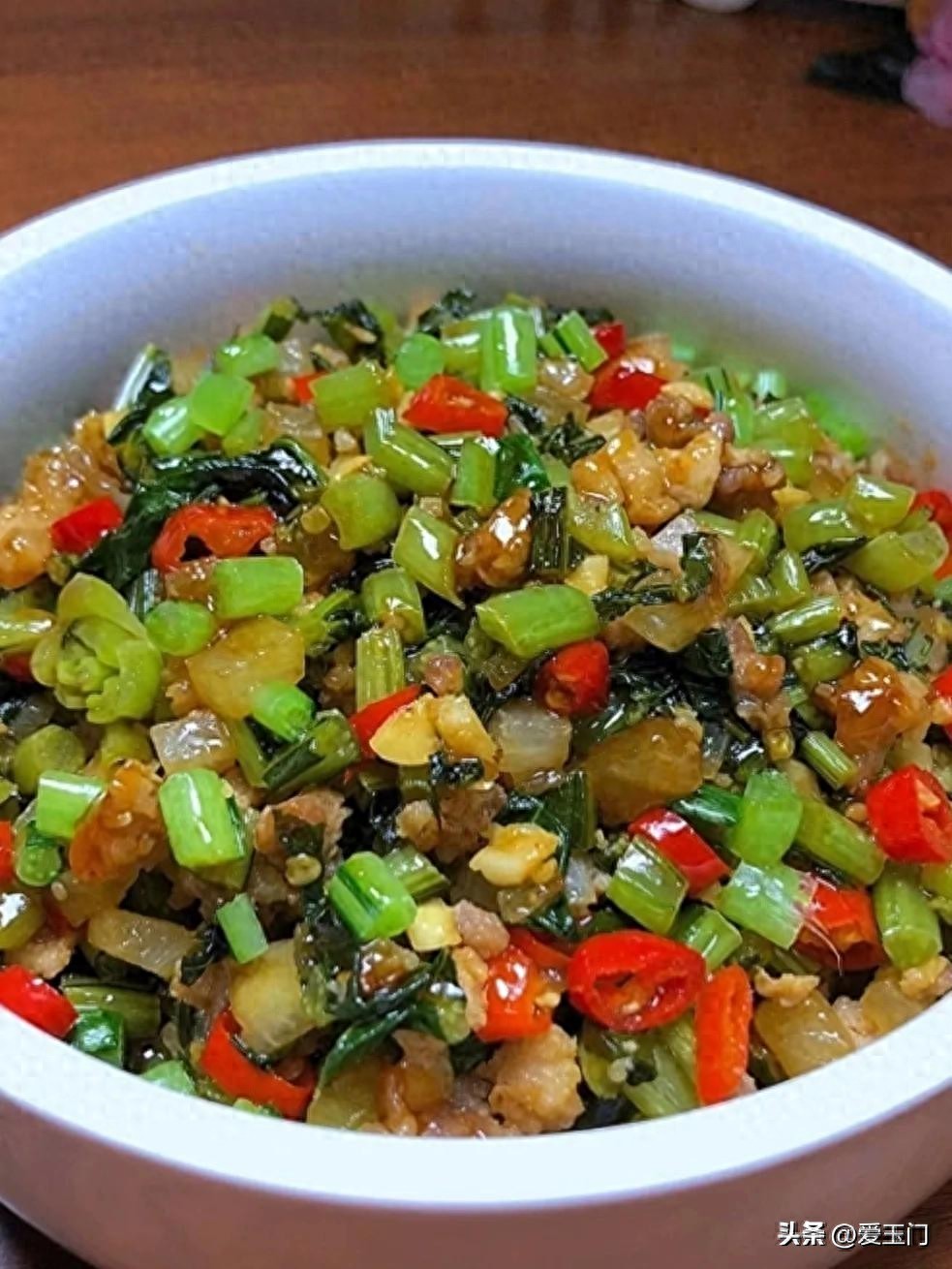 2025天天彩资料免费版官网 这五种补钙蔬菜，效果比牛奶还好，孩子常吃头脑聪明，强健骨骼