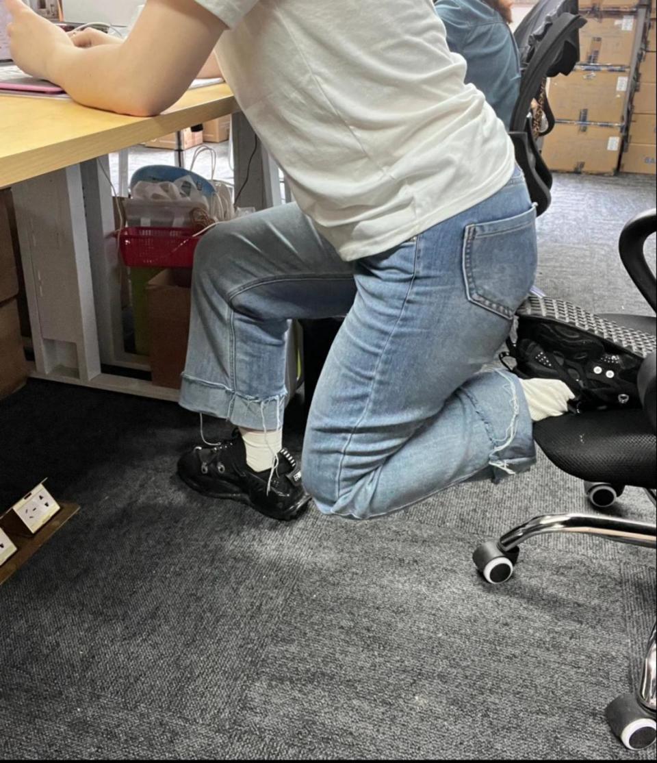 哑铃健身椅_办公室5分钟运动快充_职场拉伸缓解疲劳