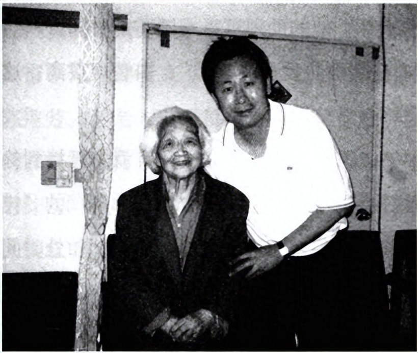 2025年天天免费资料,2025 朱枫 22 王昌诚已经过世， 陈莲芳(阿菊)还活着，他找到了!