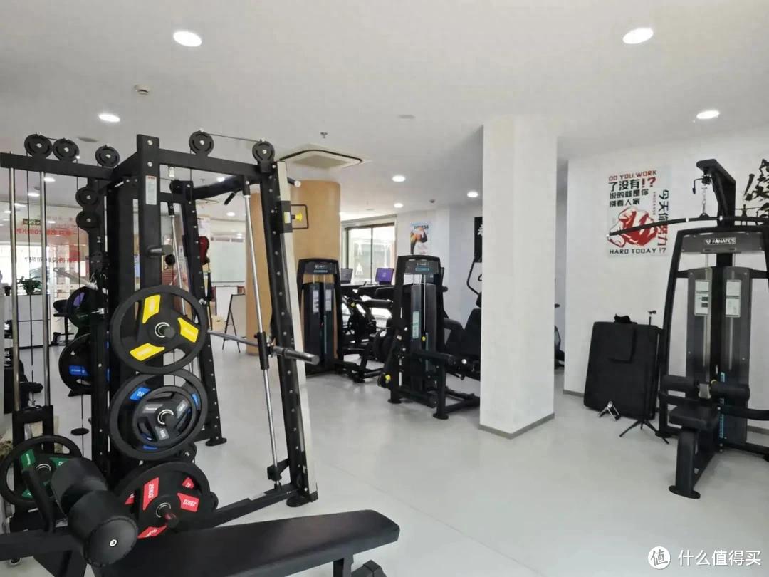 新澳门天天免费谜语解法答案 实测丨700入手的商用哑铃凳到底怎么样 ？哑铃凳一周六练教程来啦