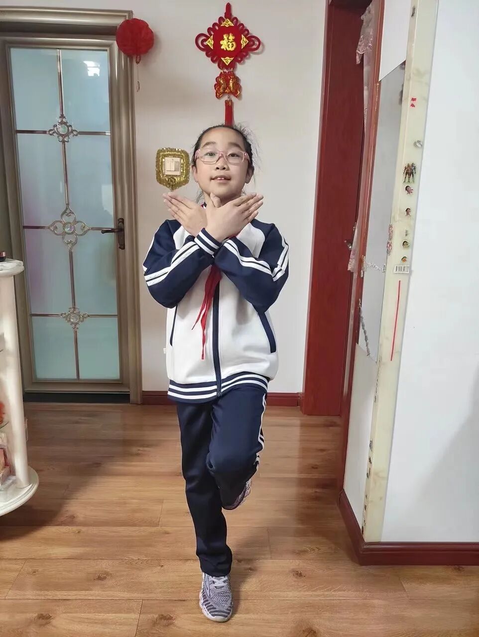 运动操下载_居家学习体能锻炼_青少年健康体能操舞