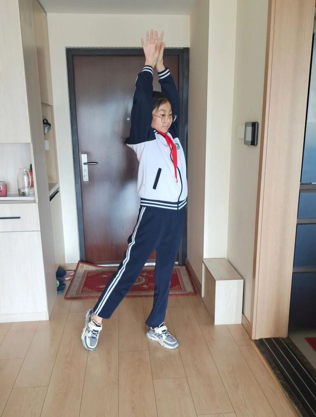 运动操下载_居家学习体能锻炼_青少年健康体能操舞