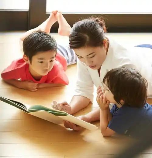 成为称职父母必备技巧_教育孩子黄金法则_智慧教子的八大方法