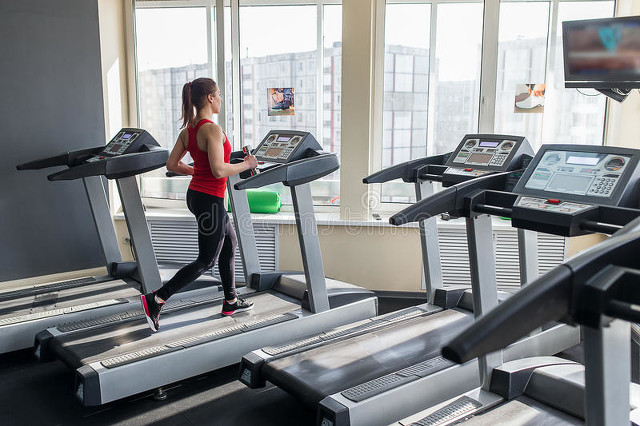 什么牌子跑步机好_家用跑步机品牌推荐_性价比高跑步机品牌