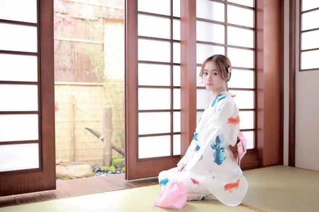 日本女性饮食清淡习惯_日本女性不显老不显胖秘诀_日本瘦腰锻炼法有用吗