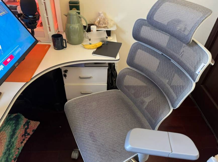 健身椅什么牌子好_人体工学椅选购指南_劣质人体工学椅危害