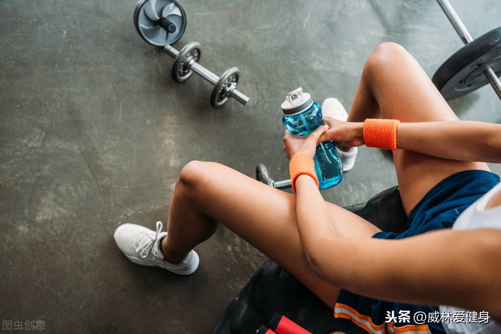 健身手套需要护腕吗_护腕作用_健身手套有必要吗