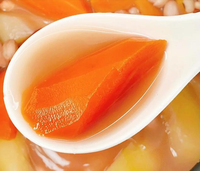 肝脏排毒食谱_排毒吃什么食物好_天然清肝食物推荐