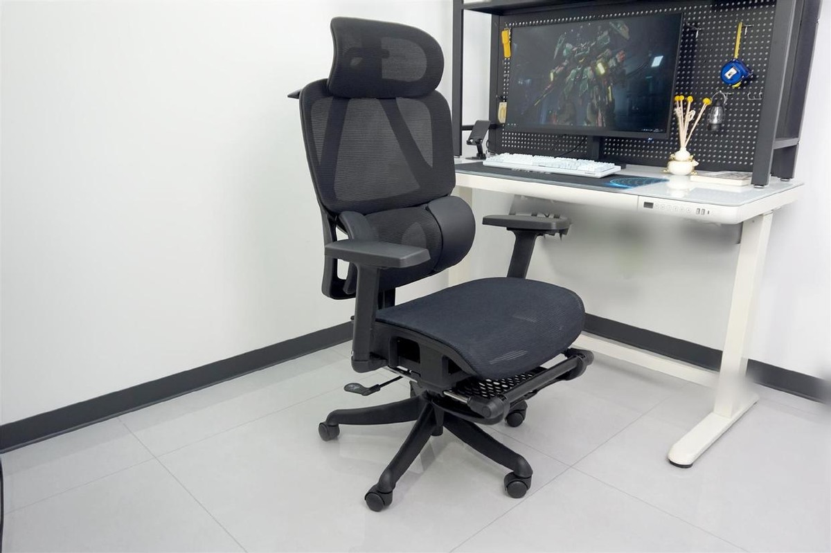 夏草木Fit2保友金豪B雄鹰西昊V1对比评测_久坐办公室腰酸背痛怎么办_健身椅使用方法视频